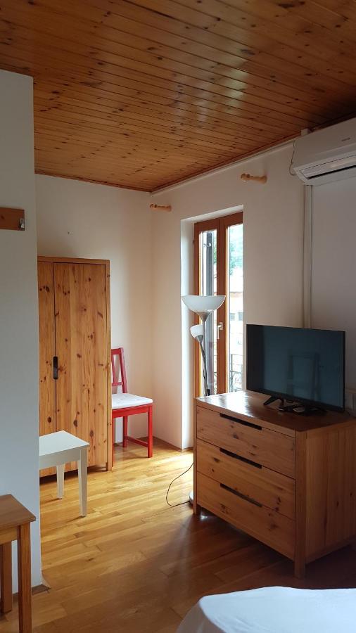 Stres-Less Sunny Apartments كوباريد المظهر الخارجي الصورة